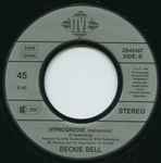 Beckie Bell - Steppin’ Out Tonight